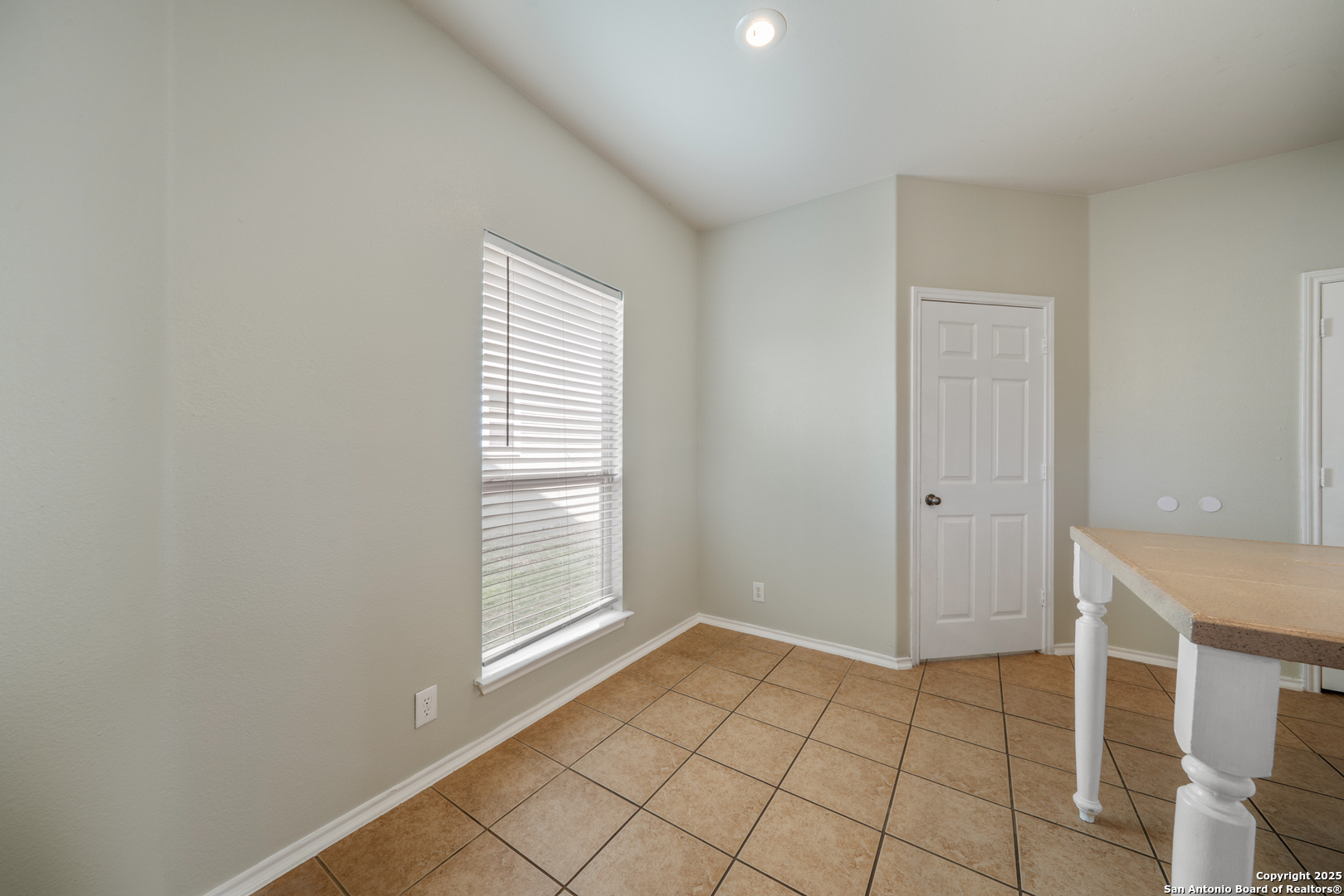 124 Rustic Trail Cibolo TX 78108