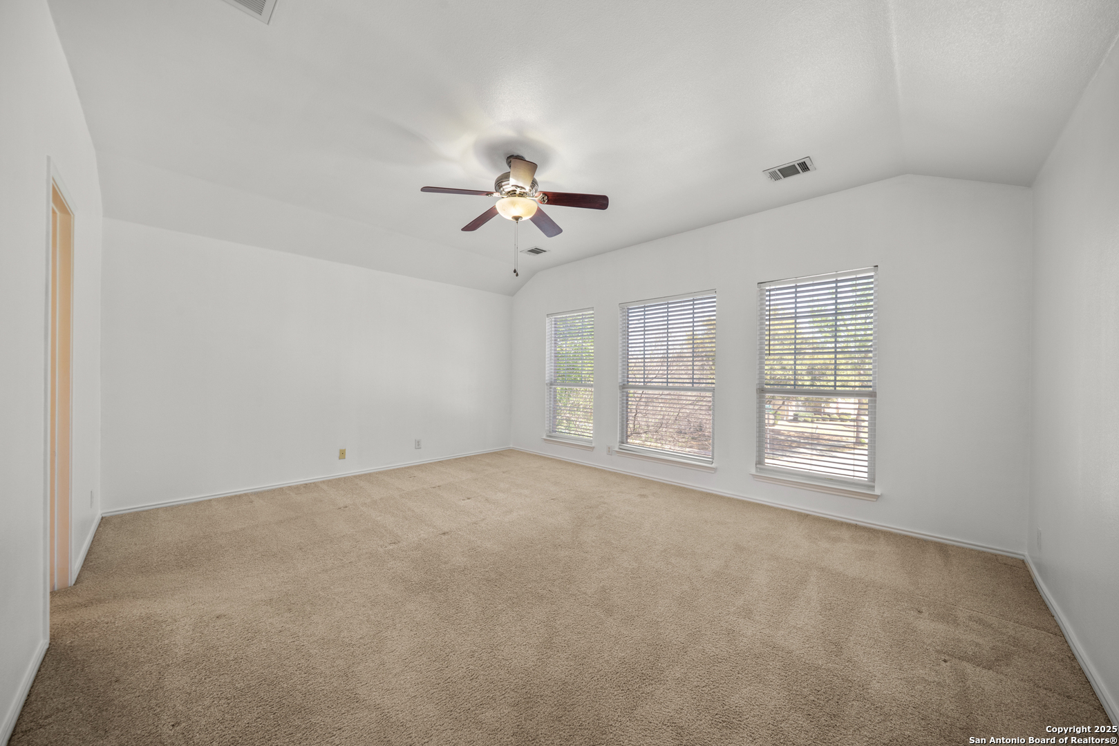 124 Rustic Trail Cibolo TX 78108