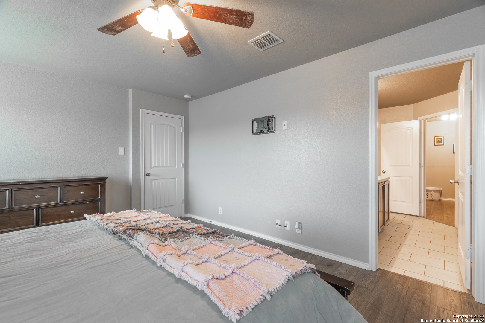 2714 Lake Horizon San Antonio TX 78244