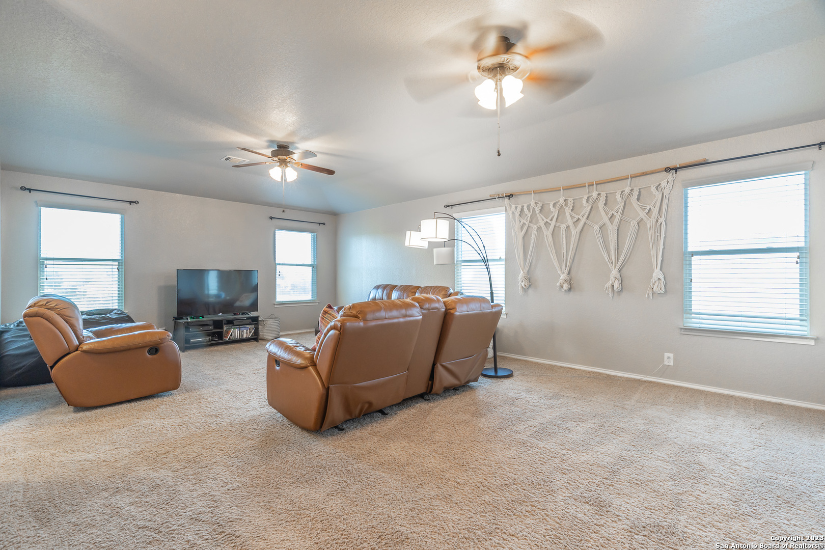 2714 Lake Horizon San Antonio TX 78244