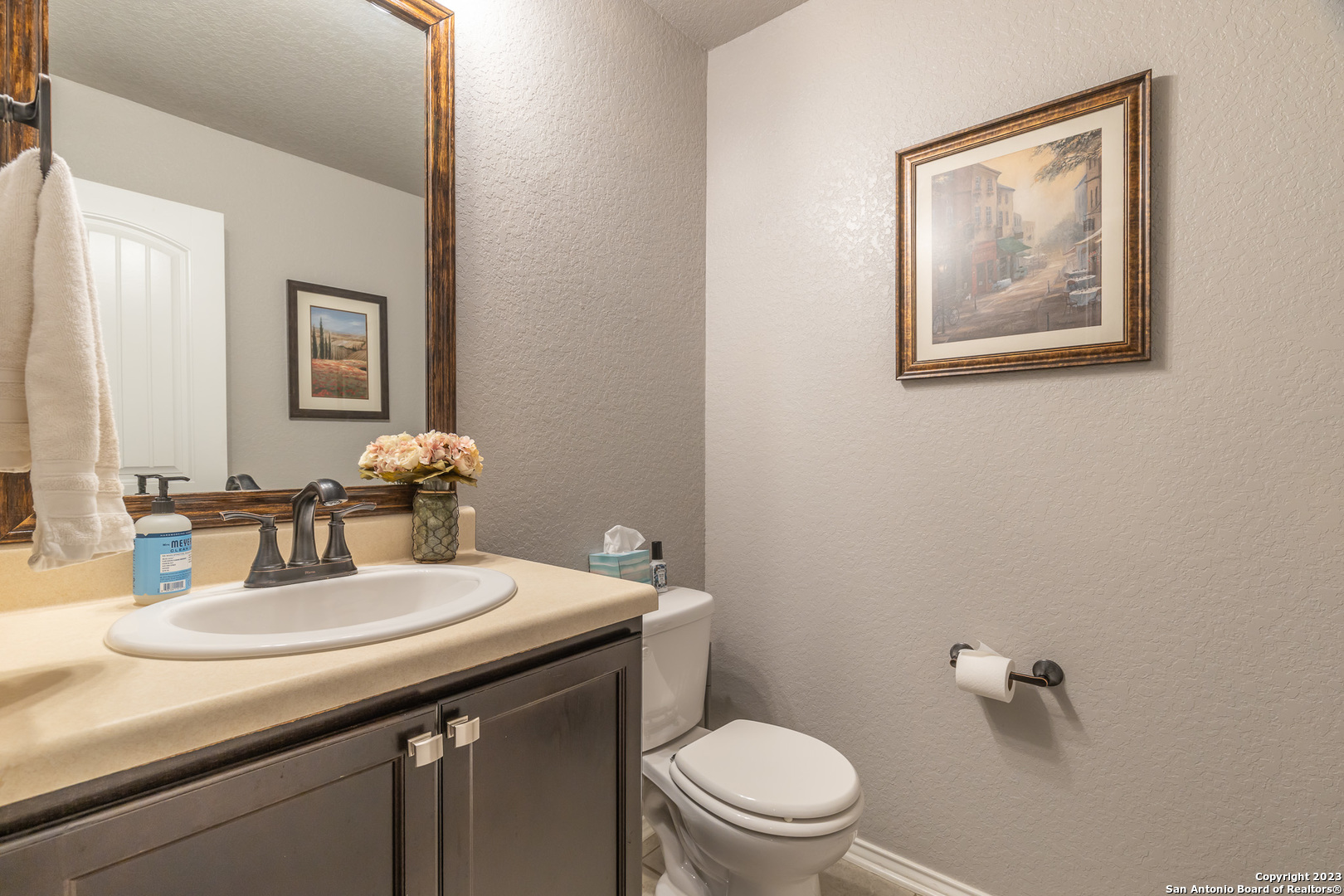 2714 Lake Horizon San Antonio TX 78244