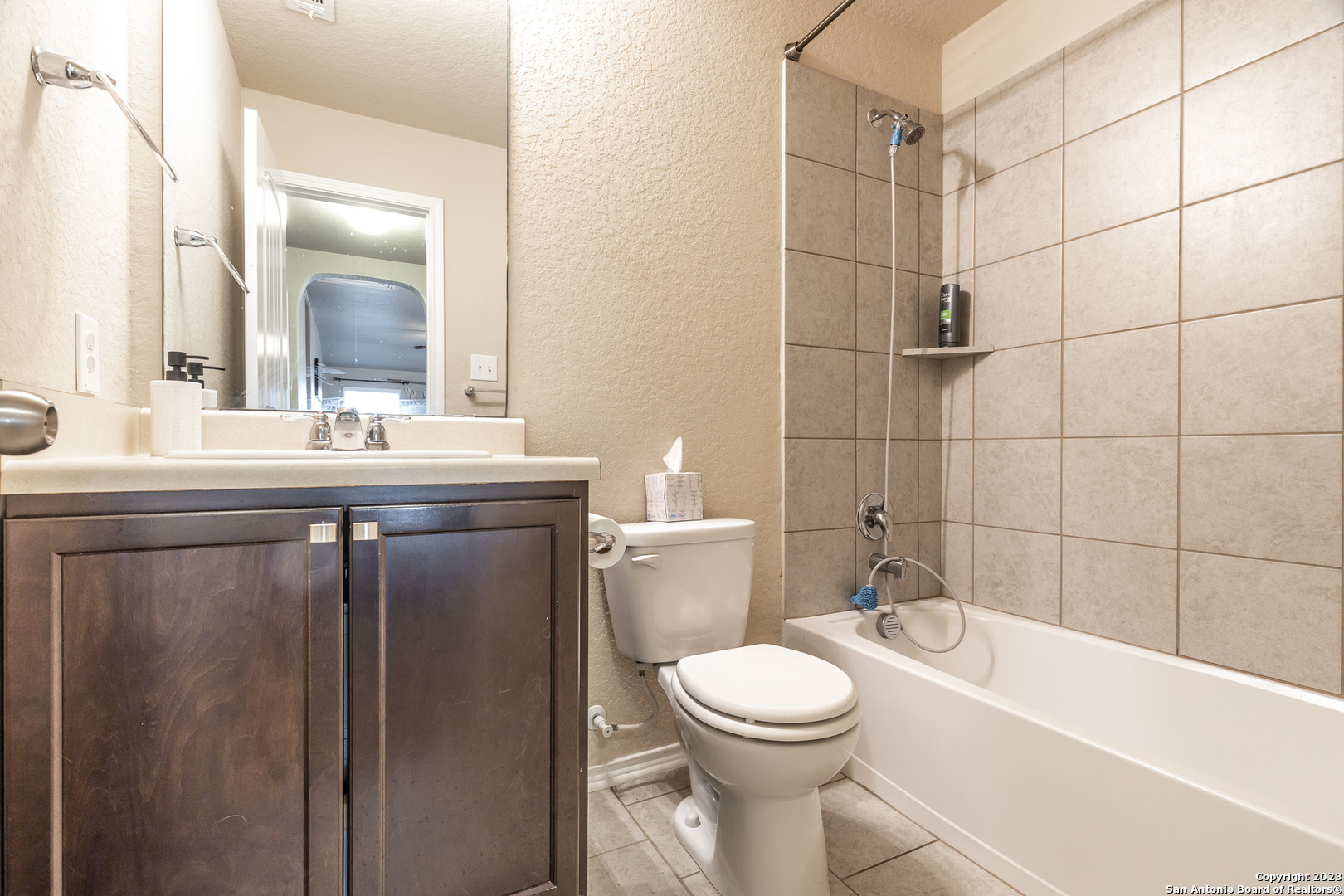 2714 Lake Horizon San Antonio TX 78244