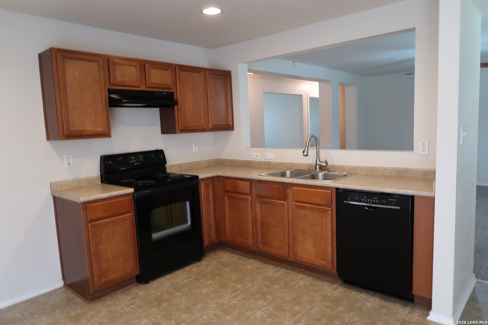 10018 Southern Sun San Antonio TX 78245