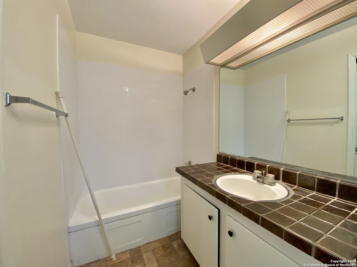 6611 Presley Drive San Antonio TX 78240