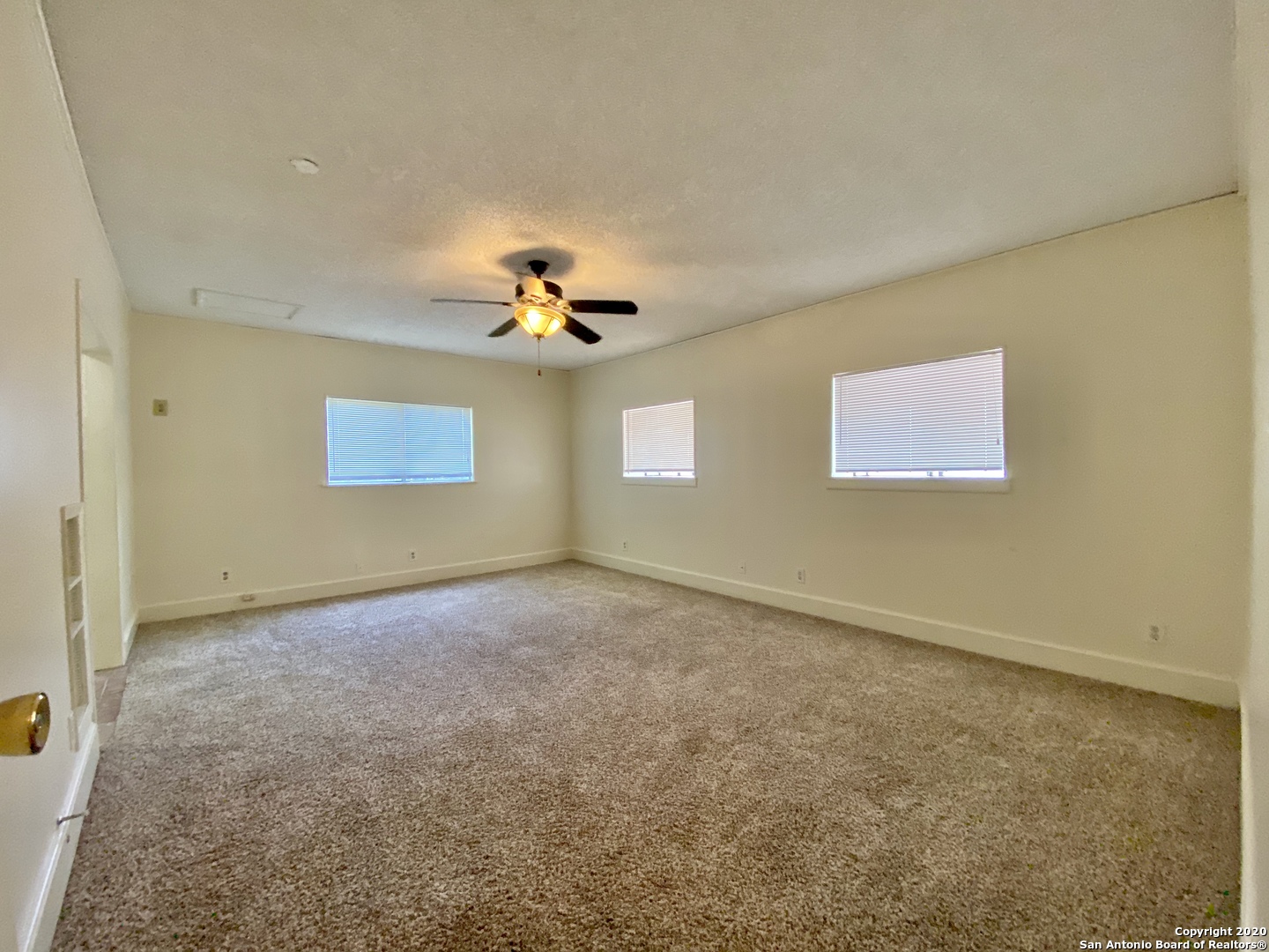 6611 Presley Drive San Antonio TX 78240
