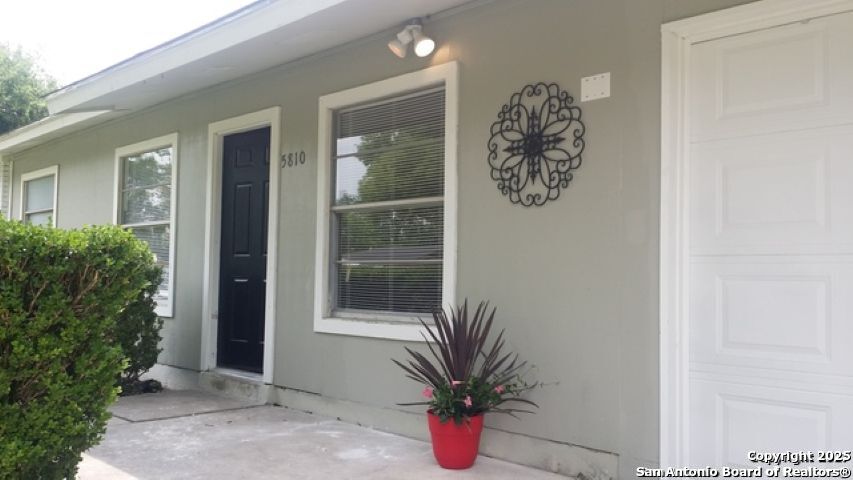 5810 Timberrock San Antonio TX 78242
