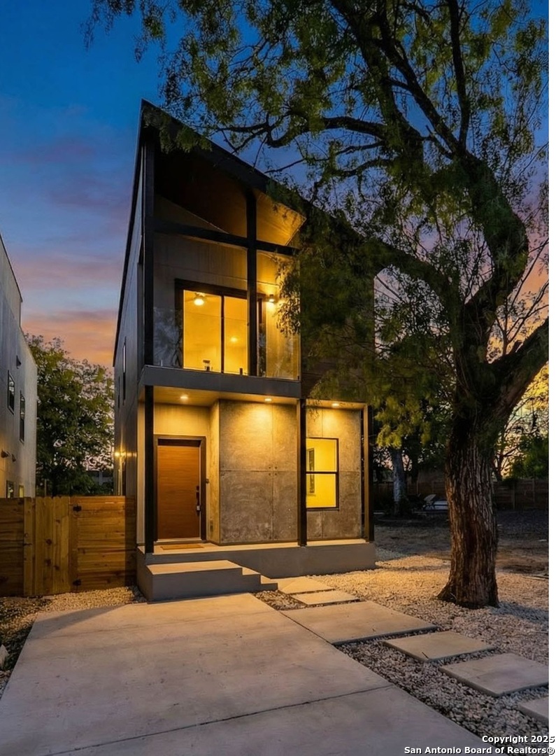 1210 Gardina Street San Antonio TX 78201