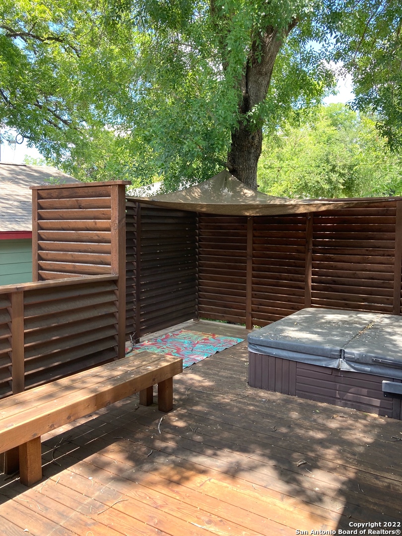 639 W Woodlawn Avenue San Antonio TX 78212