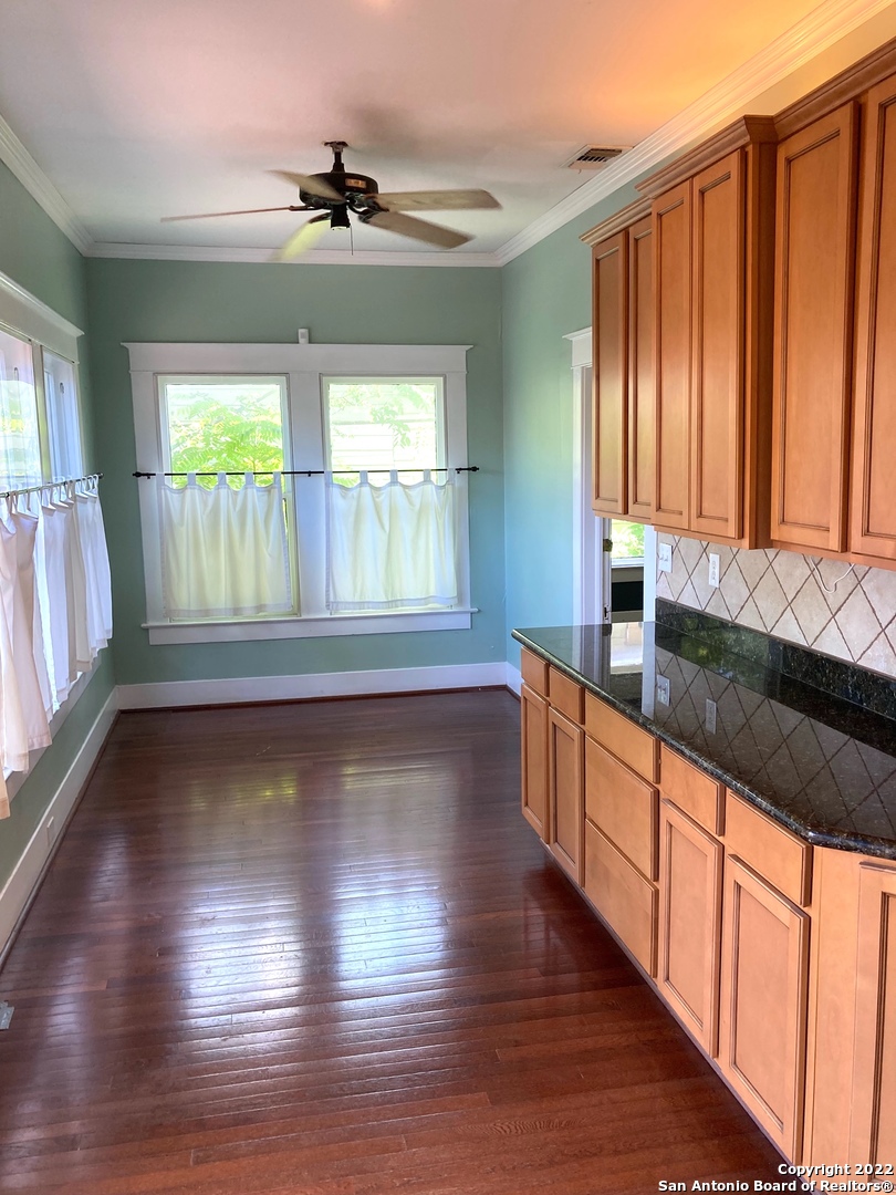 639 W Woodlawn Avenue San Antonio TX 78212