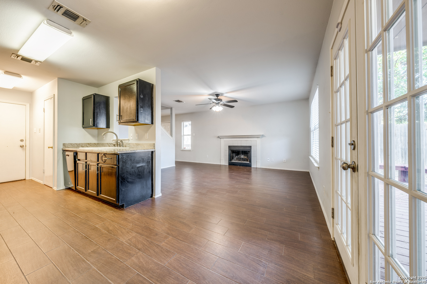 8006 Galaway Bay San Antonio TX 78240