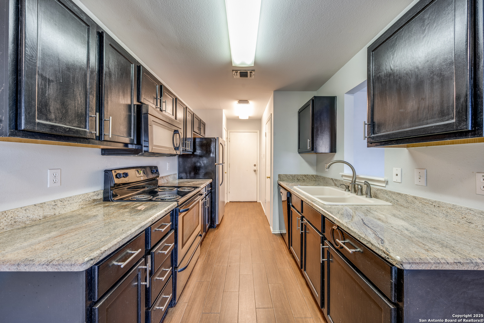 8006 Galaway Bay San Antonio TX 78240