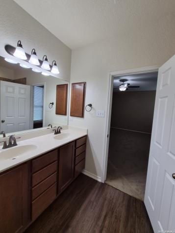 1492 Jordan Crossing New Braunfels TX 78130
