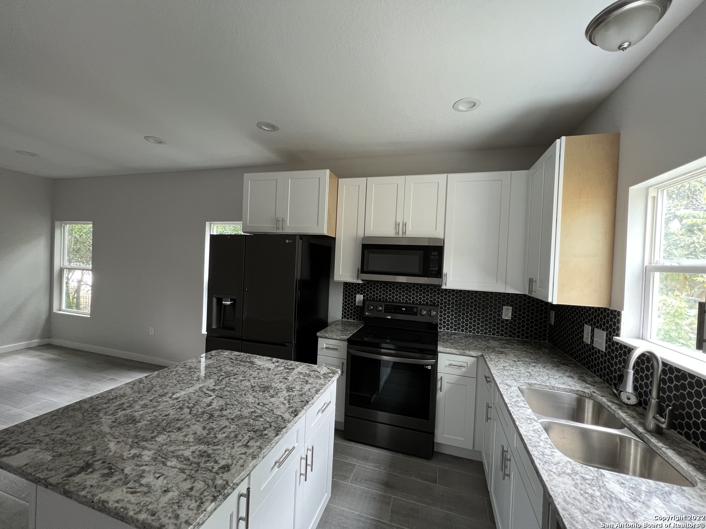 322 Vine Street San Antonio TX 78210
