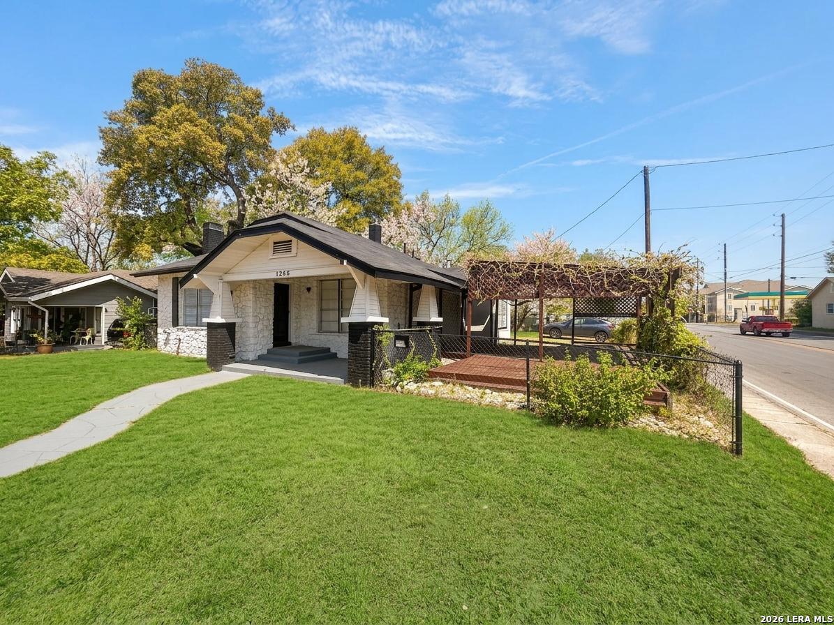 1245 Kayton Avenue San Antonio TX 78210