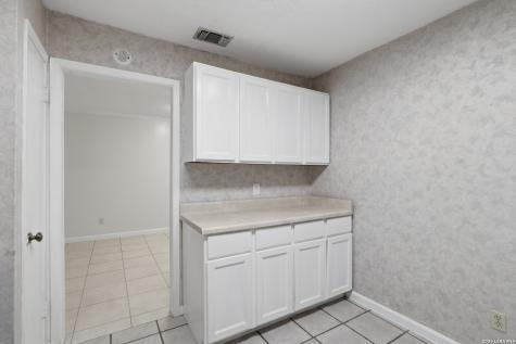 2255 Thousand Oaks Drive San Antonio TX 78232