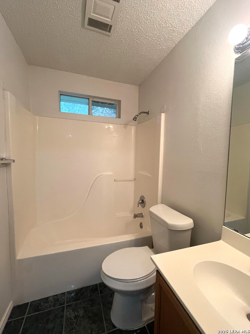 1918 Summerwood Drive San Antonio TX 78232
