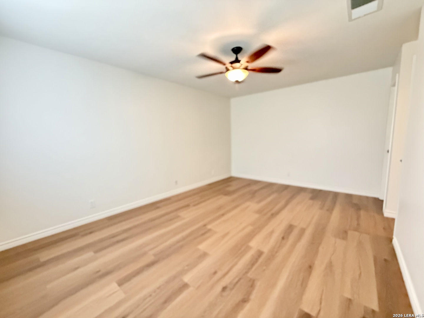 7806 Green Bluff San Antonio TX 78240