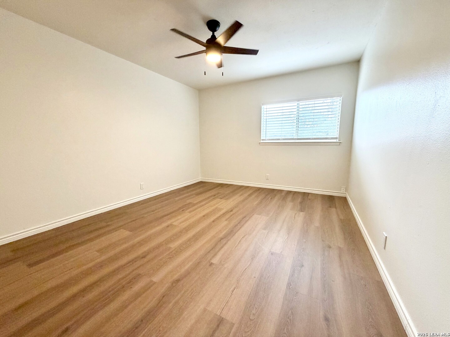 7806 Green Bluff San Antonio TX 78240