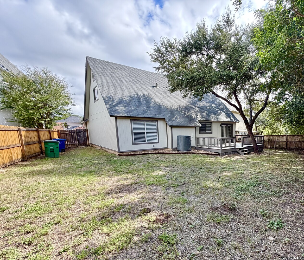 7806 Green Bluff San Antonio TX 78240