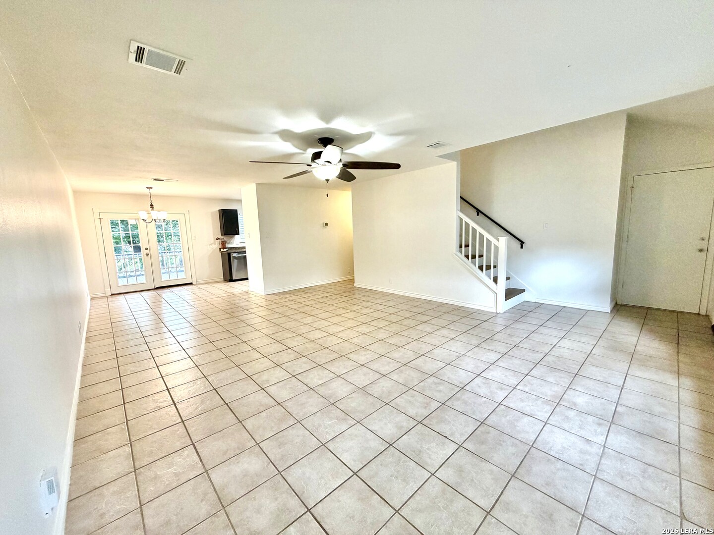 7806 Green Bluff San Antonio TX 78240