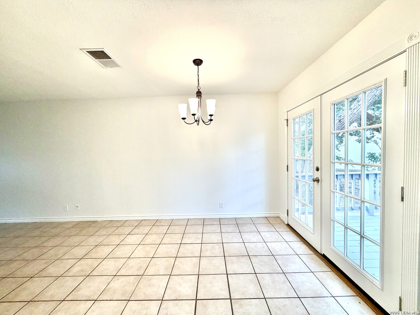 7806 Green Bluff San Antonio TX 78240