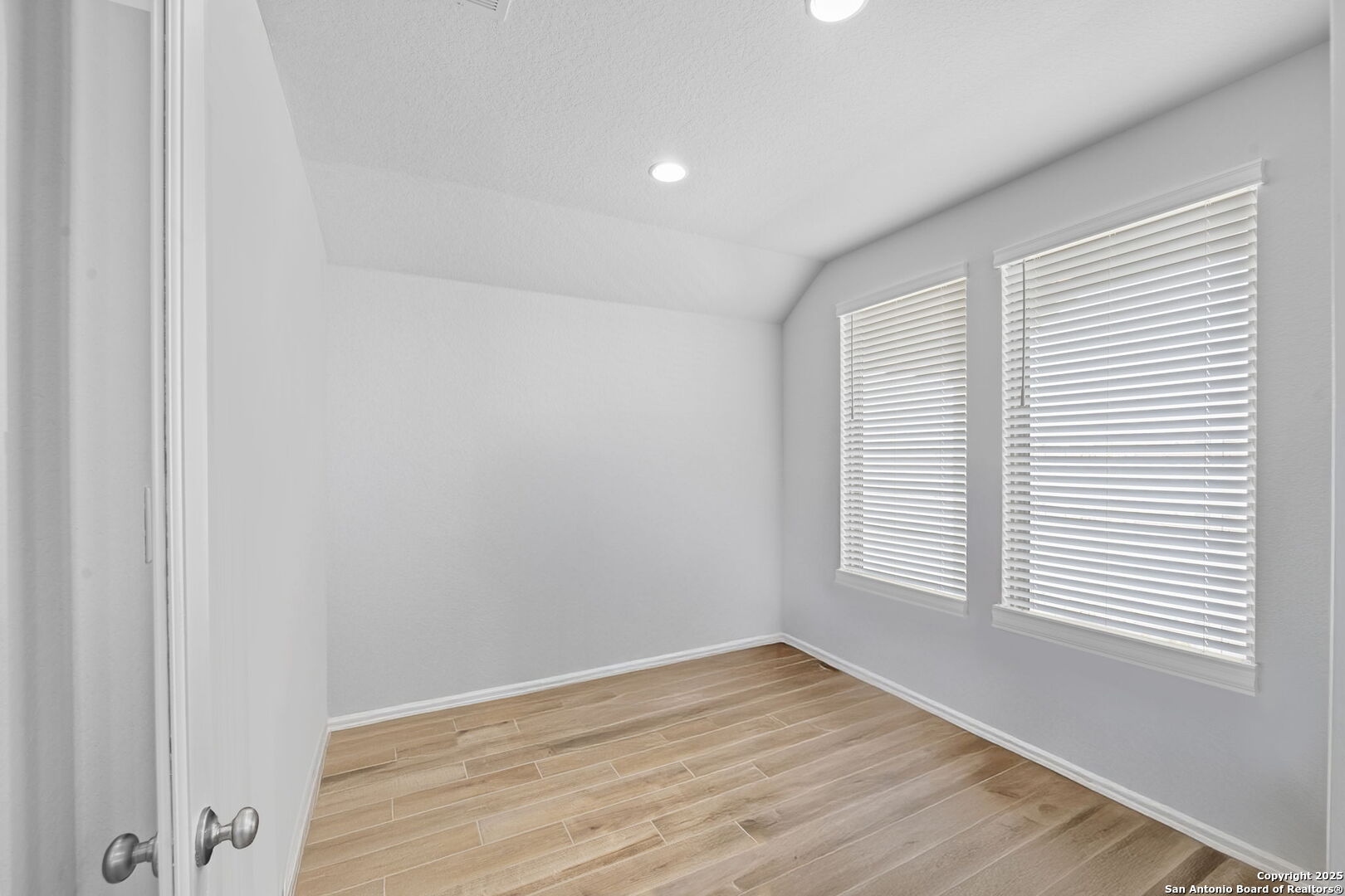 2410 Oxford Ridge San Antonio TX 78245