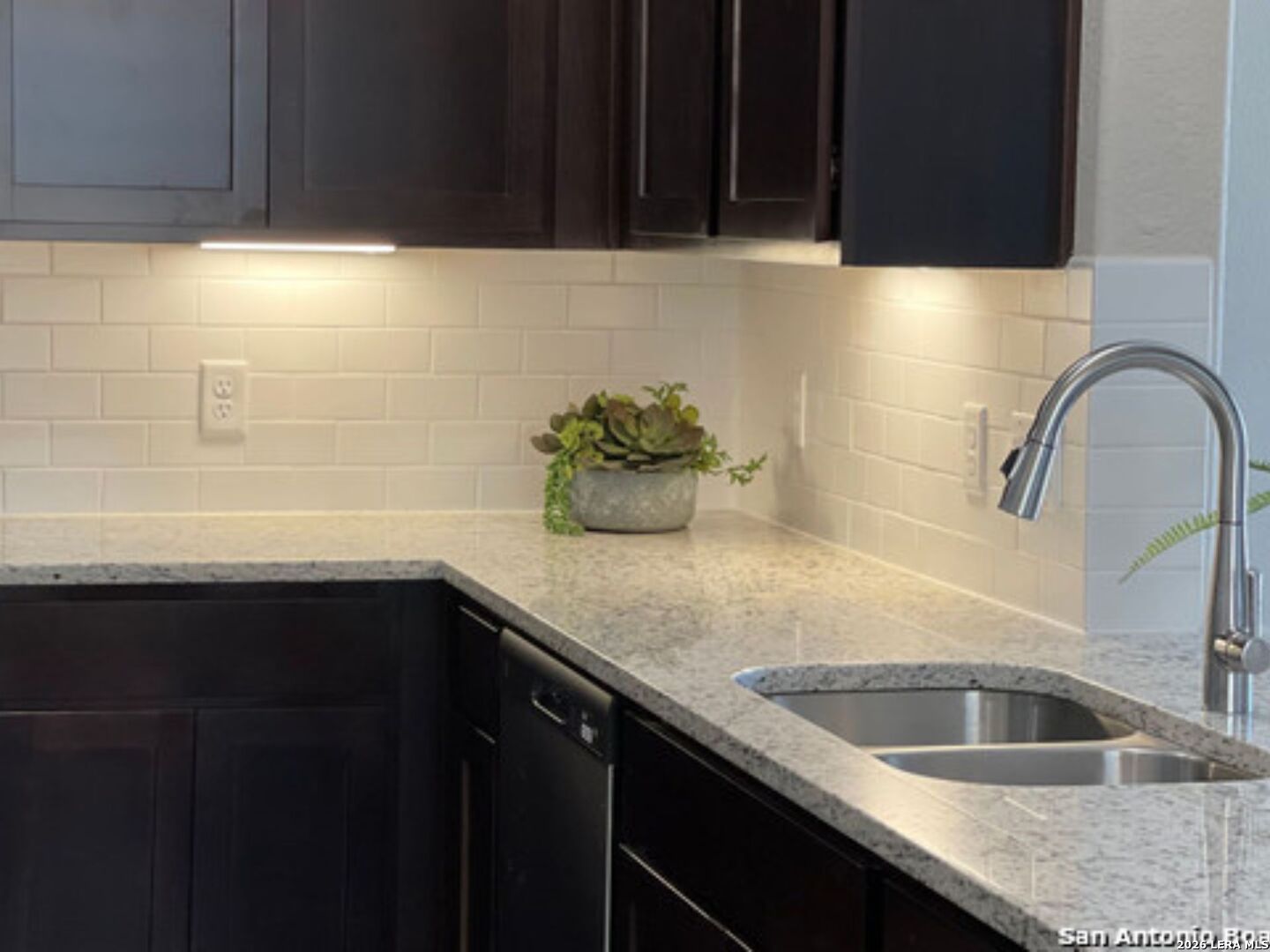 9931 Westover Bluff San Antonio TX 78251