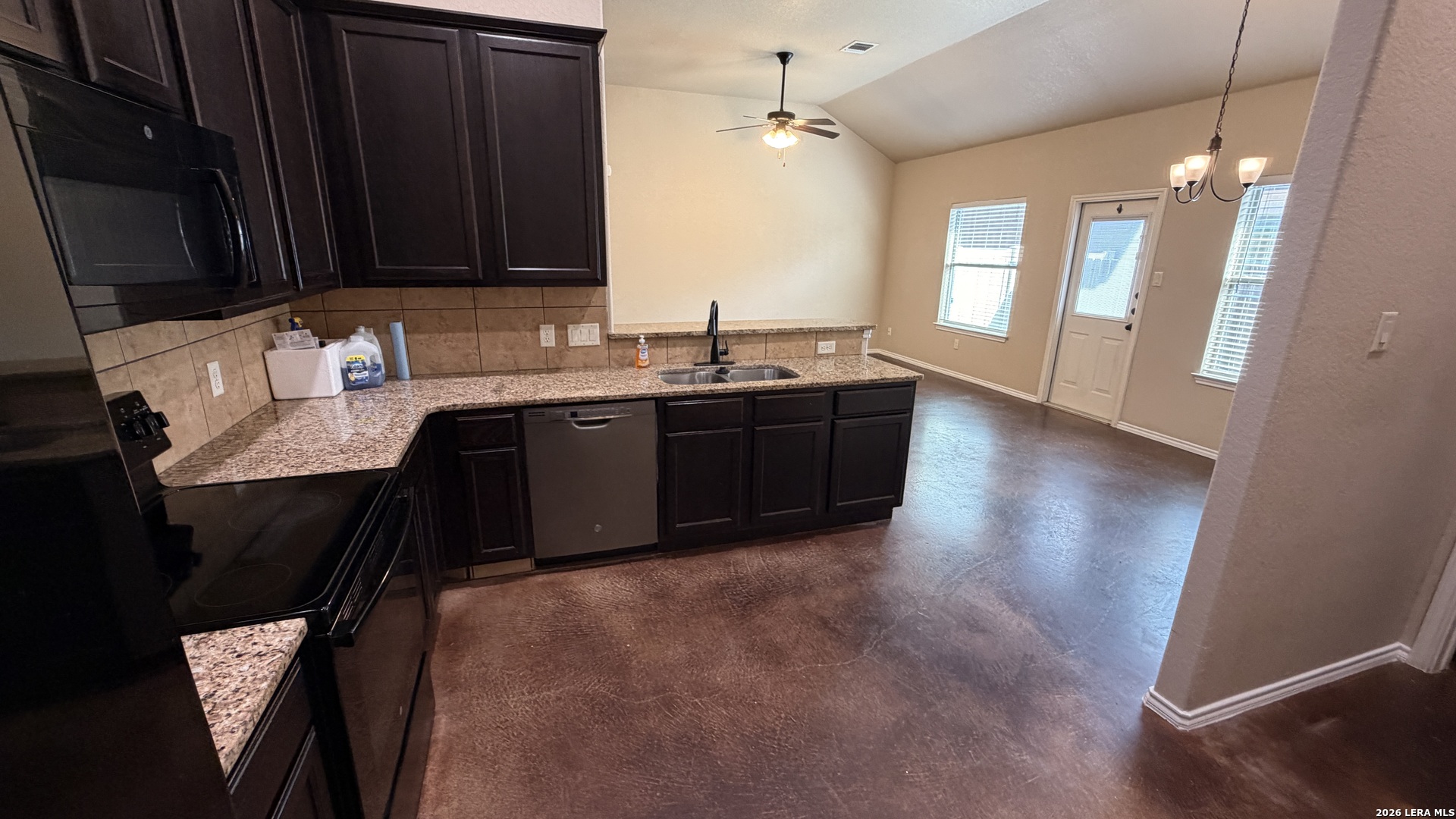 708 Saengerhalle Road New Braunfels TX 78130