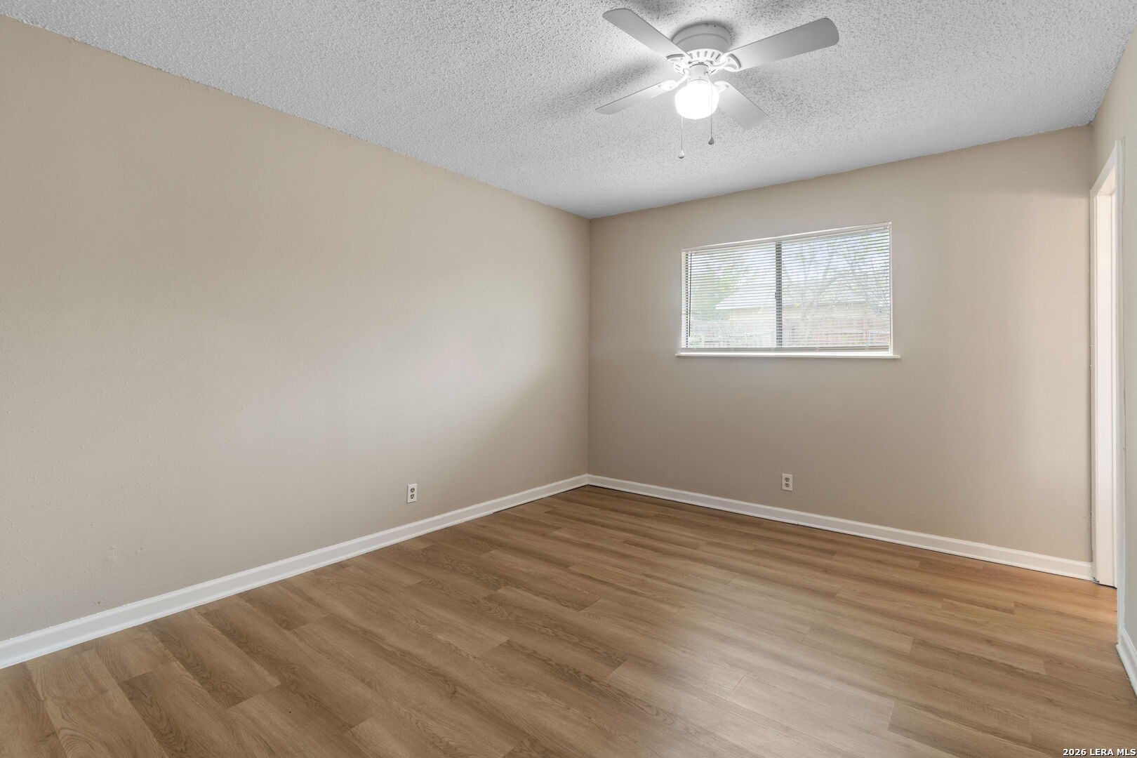 8219 Glen Lark San Antonio TX 78239