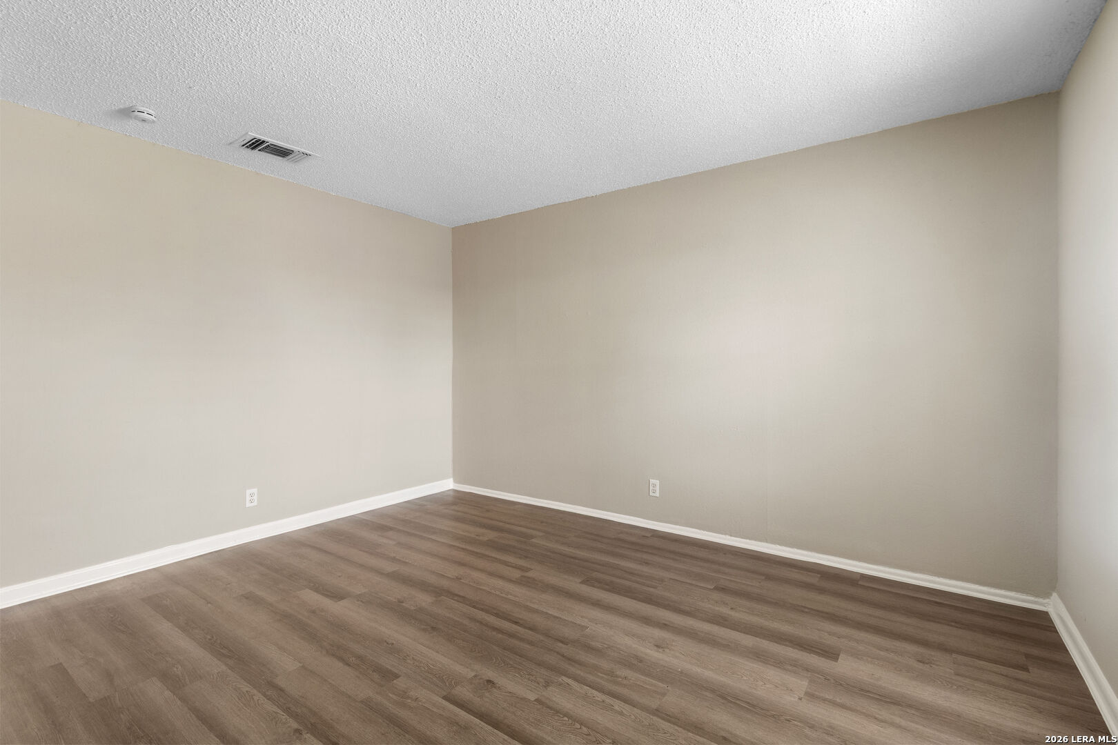 8219 Glen Lark San Antonio TX 78239
