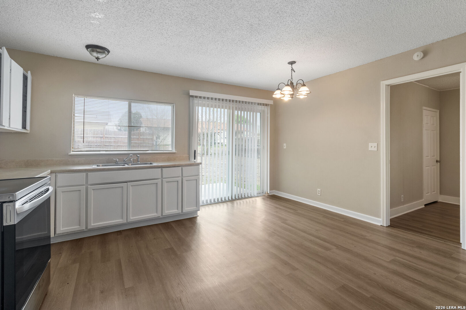 8219 Glen Lark San Antonio TX 78239