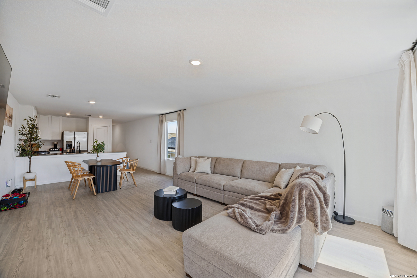 14246 Enfield Falls San Antonio TX 78245