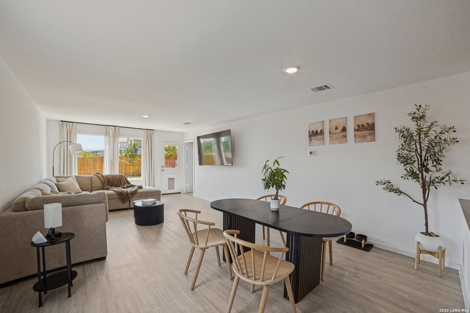 14246 Enfield Falls San Antonio TX 78245
