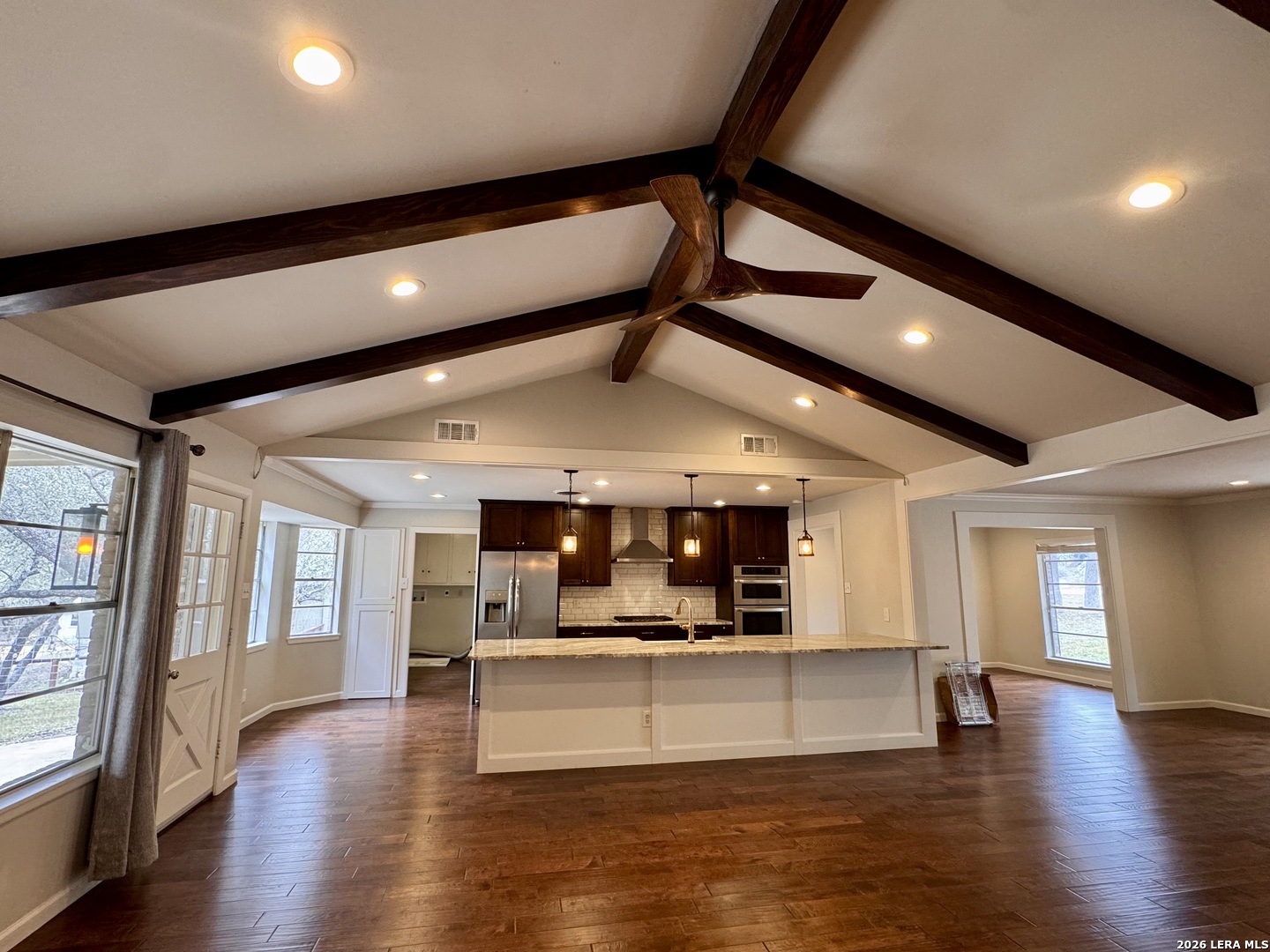 131 Canyon Oaks Drive Hollywood Park TX 78232