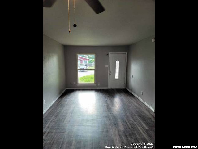 527 Valley Park Drive San Antonio TX 78227