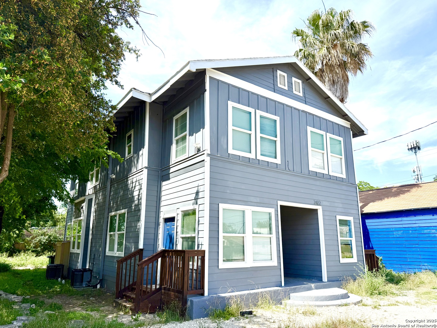 2422 W Commerce San Antonio TX 78207