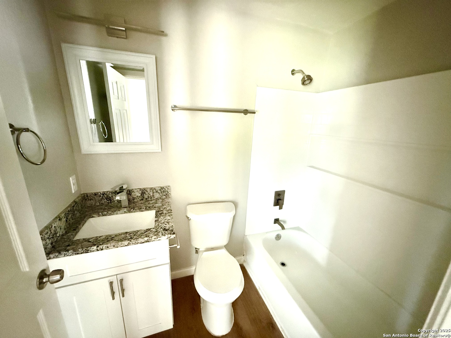 2422 W Commerce San Antonio TX 78207