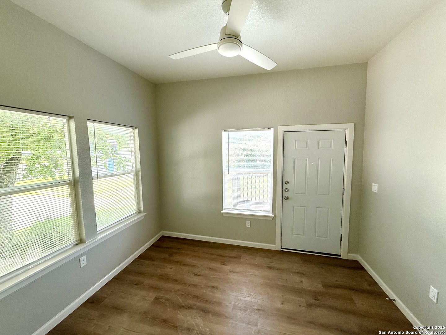 2422 W Commerce San Antonio TX 78207