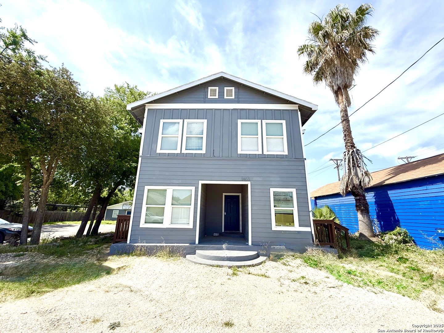 2422 W Commerce San Antonio TX 78207