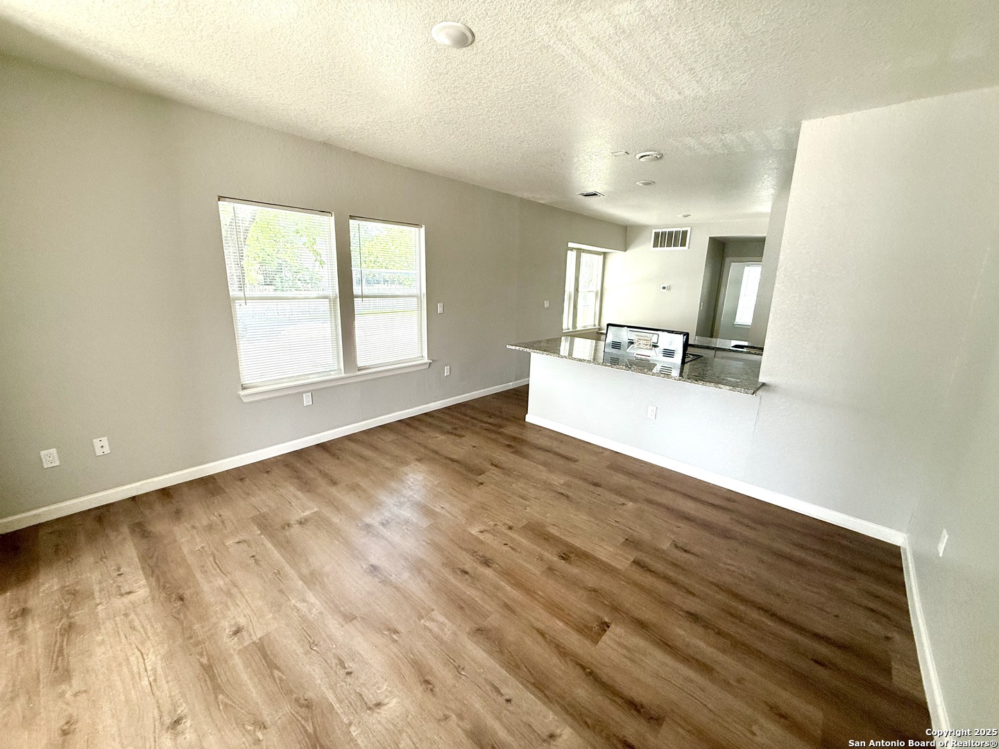 2422 W Commerce San Antonio TX 78207