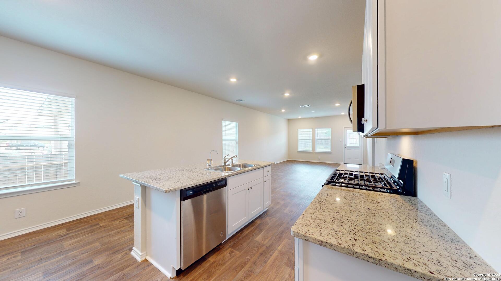 6556 Embankment San Antonio TX 78252