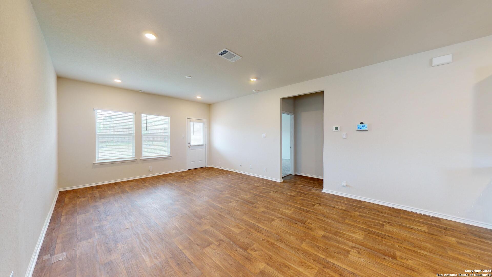 6556 Embankment San Antonio TX 78252