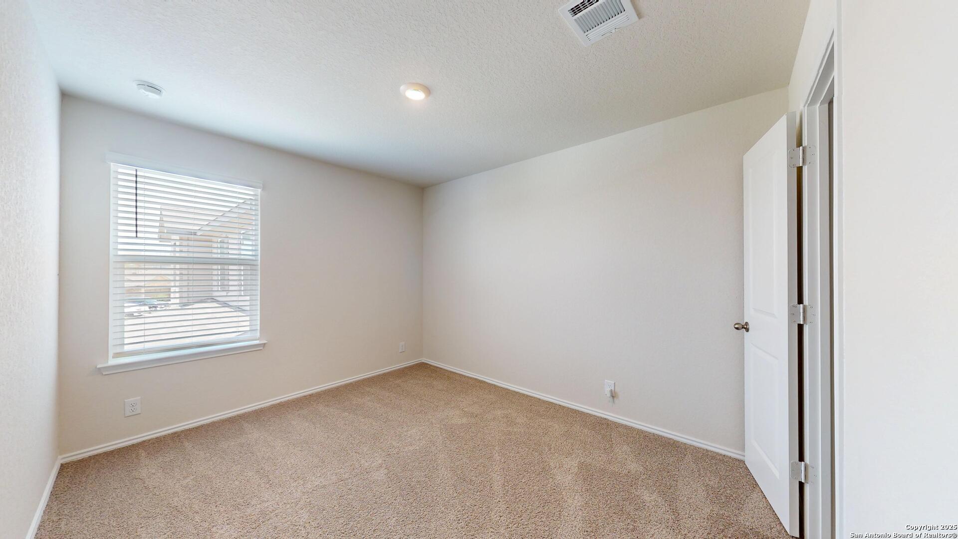 6556 Embankment San Antonio TX 78252