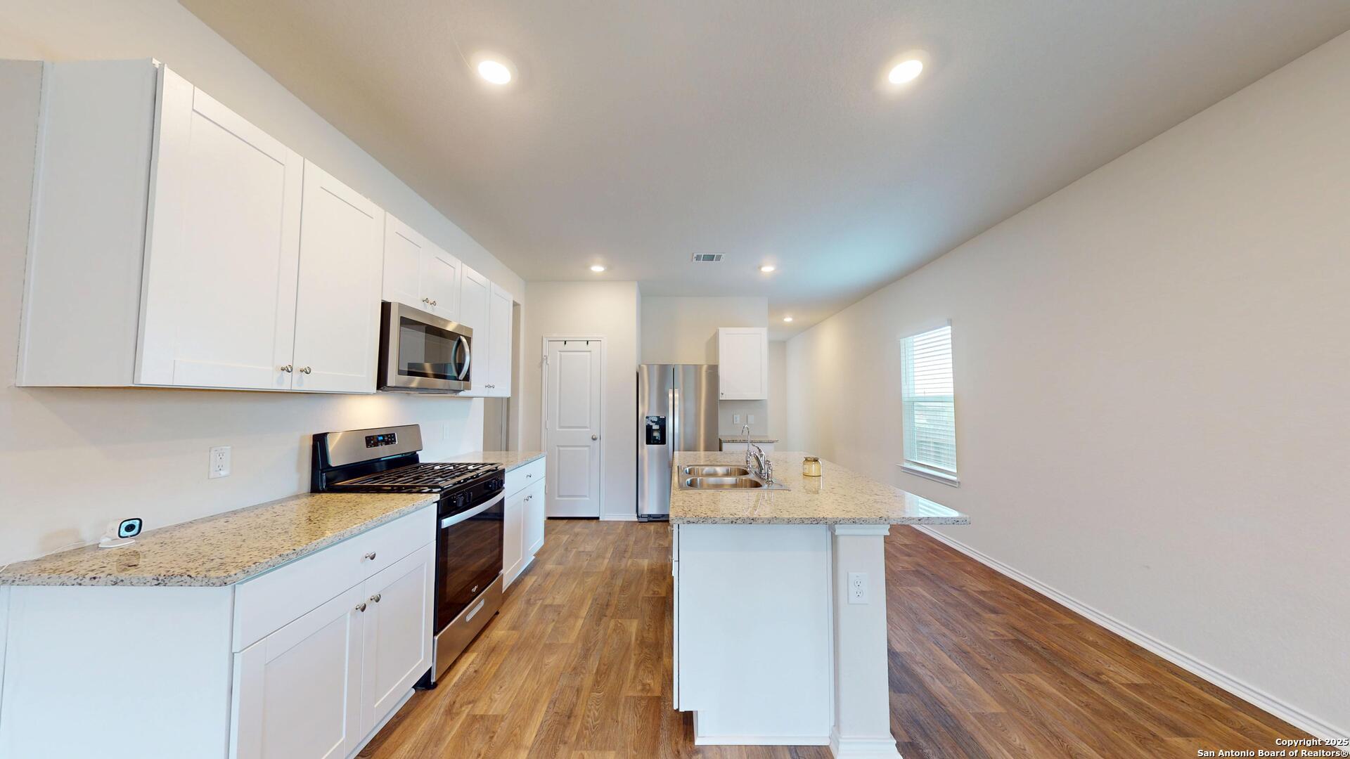 6556 Embankment San Antonio TX 78252