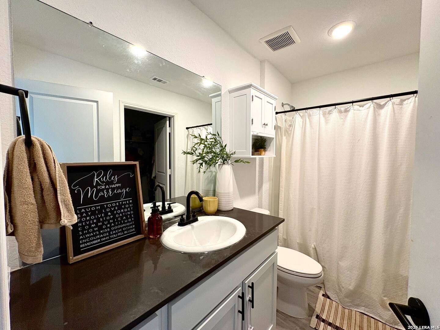 4011 Imogene Ivy San Antonio TX 78211