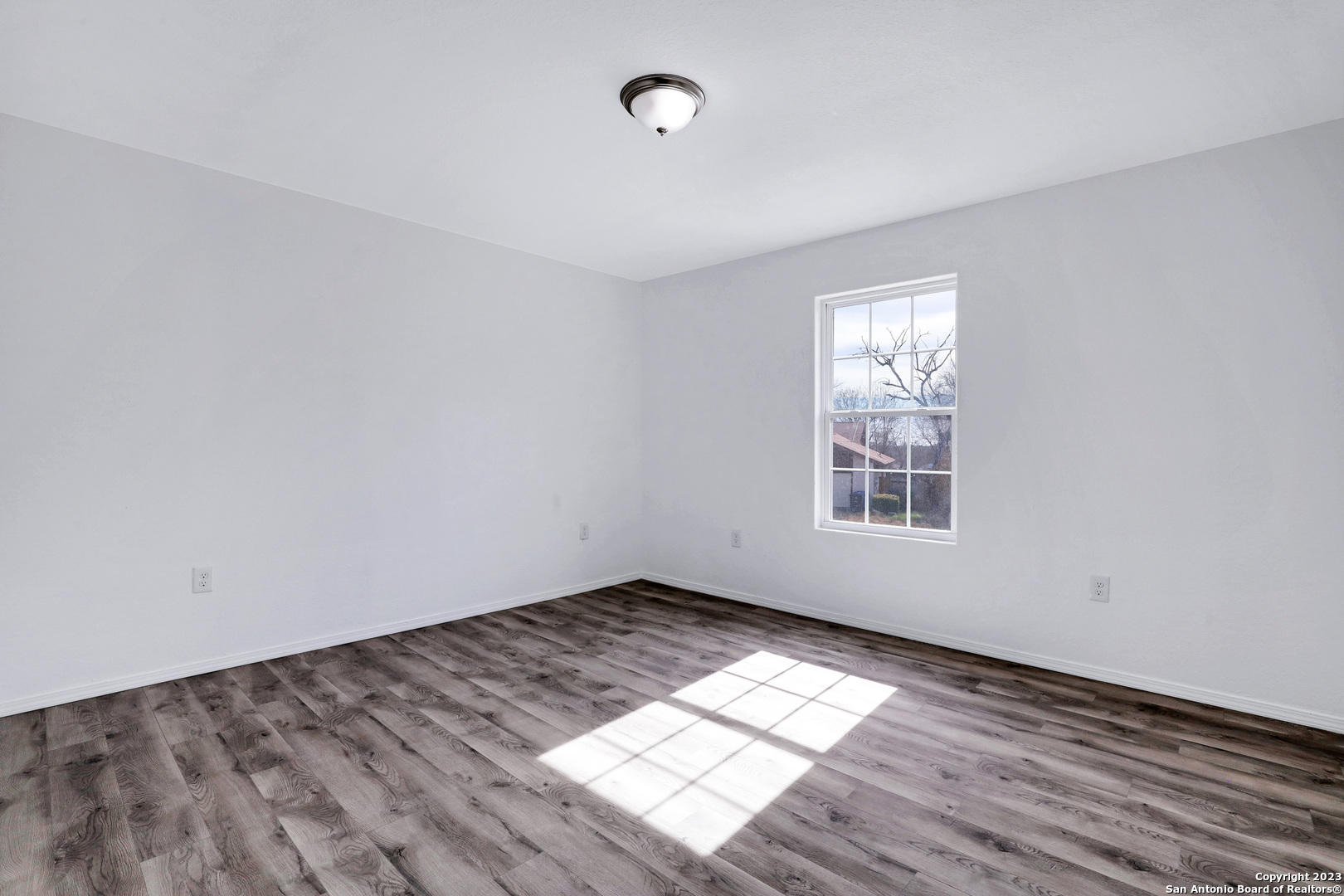 874 E Sunshine Drive San Antonio TX 78228