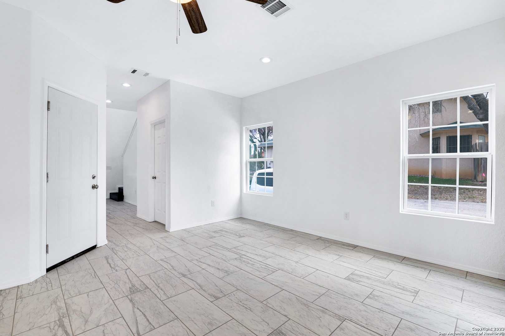 874 E Sunshine Drive San Antonio TX 78228