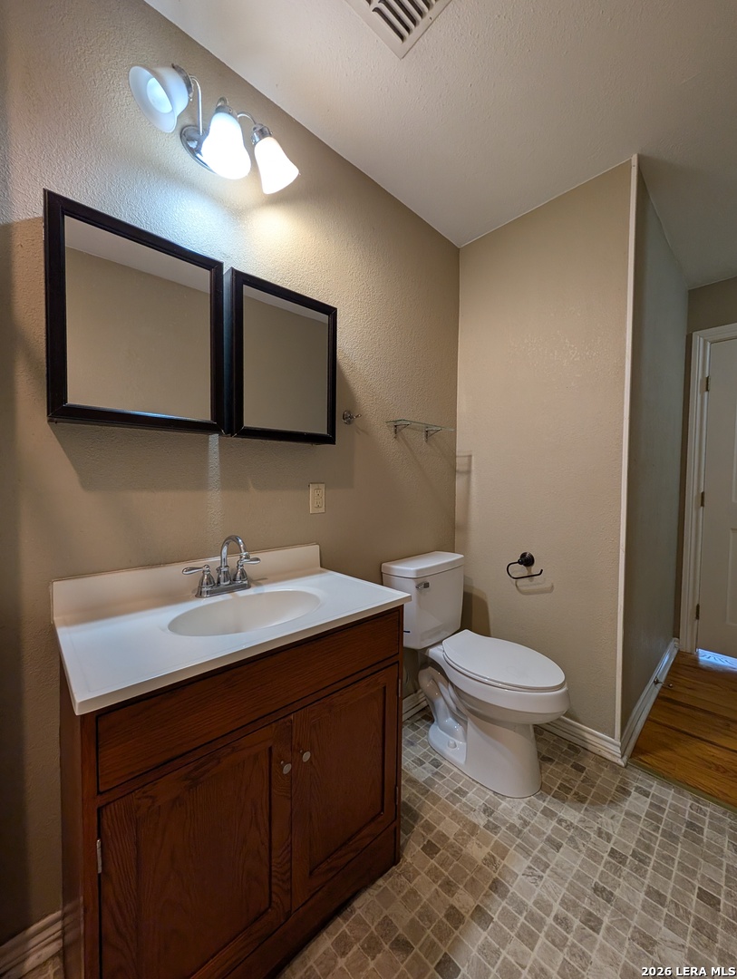 1185 W Mill Street New Braunfels TX 78130