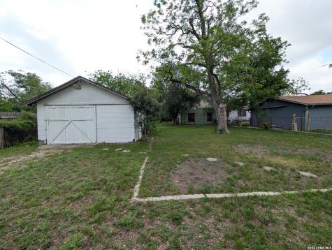 1185 W Mill Street New Braunfels TX 78130