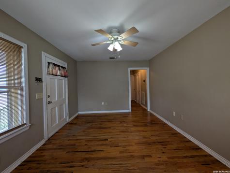 1185 W Mill Street New Braunfels TX 78130